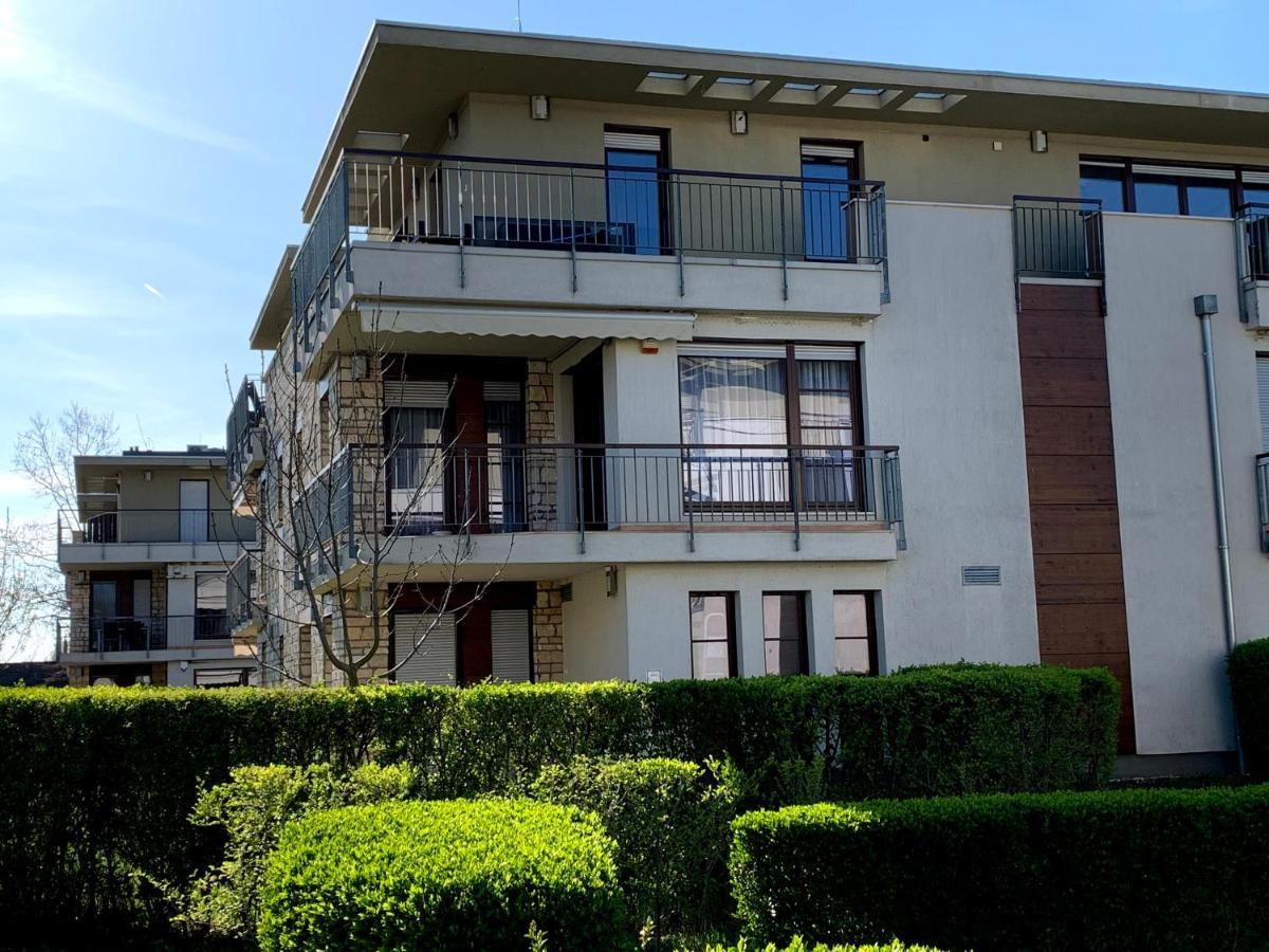 Lakeside Luxury Apartment Zamárdi Εξωτερικό φωτογραφία