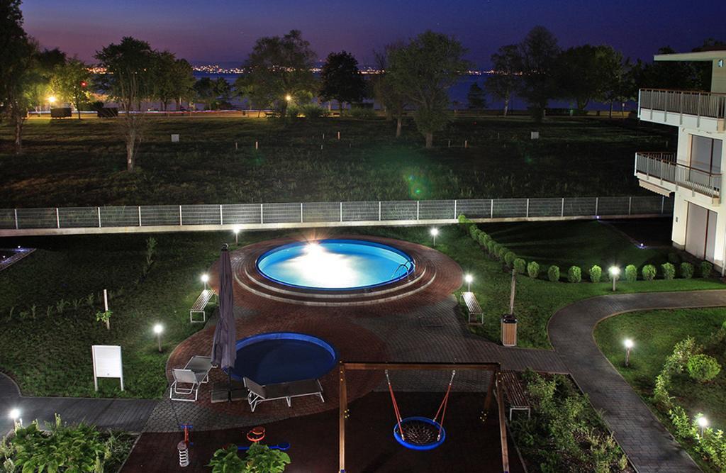 Lakeside Luxury Apartment Zamárdi Εξωτερικό φωτογραφία